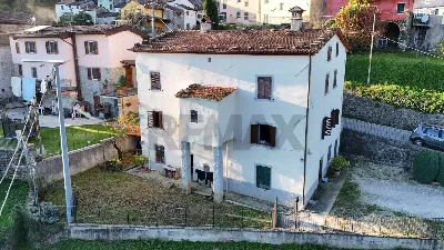 Villa in vendita a Bagni di Lucca - foto 2