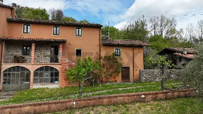 Rustico/Casale in vendita a Camporgiano - foto 2