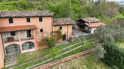 Rustico/Casale in vendita a Camporgiano - foto 4
