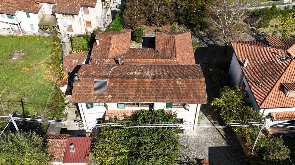Villa in vendita a Camporgiano - foto 3
