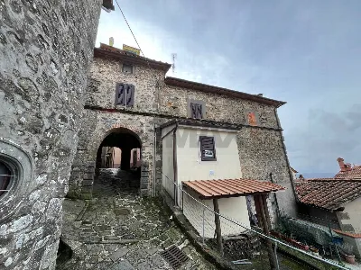 Casa Indipendente in vendita a Bagni di Lu... - foto 6