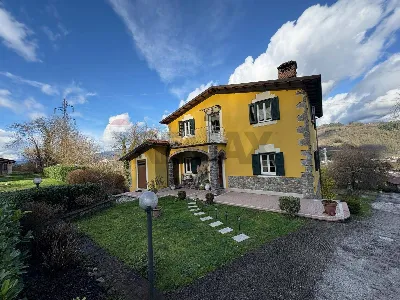 Villa a Borgo a Mozzano