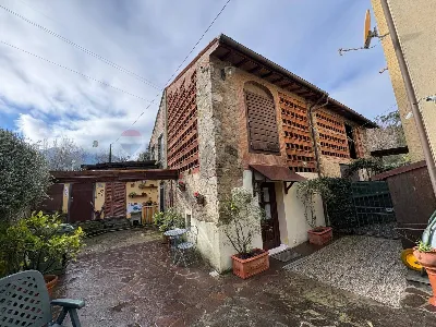 Casa Indipendente in vendita a Lucca, Mont... - foto 4