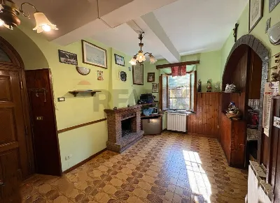 Casa Indipendente in vendita a Bagni di Lu... - foto 4