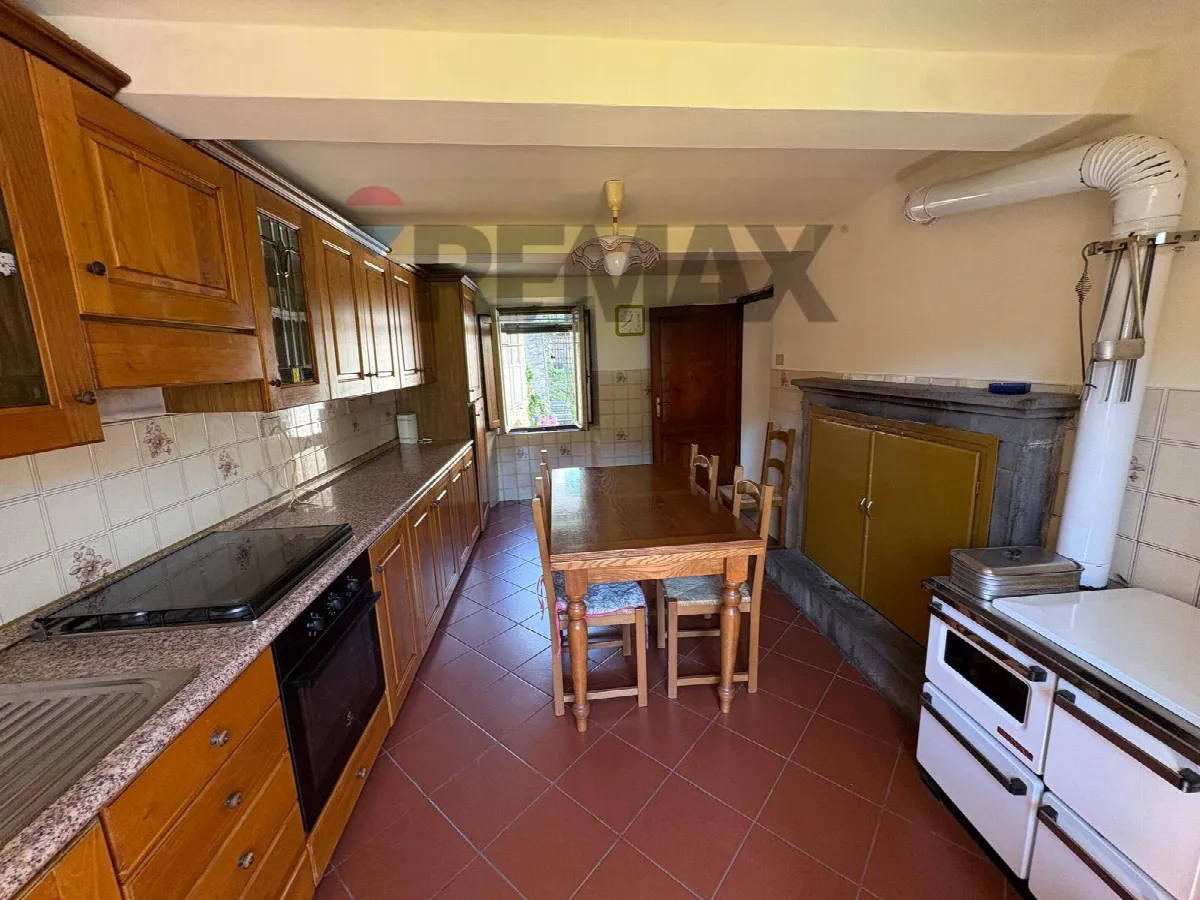 Casa Indipendente in vendita a Bagni di Lucca - foto 4