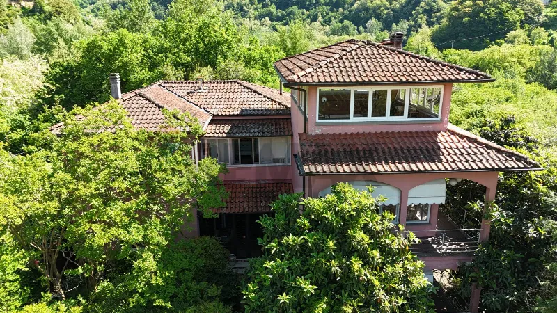 Villa in vendita a Gallicano - foto 1