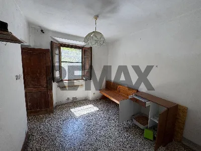 Casa Indipendente in vendita a Bagni di Lu... - foto 4