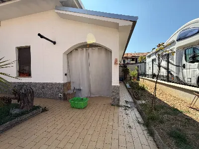 Villa in vendita a Senago - foto 9