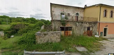 Casa Indipendente in vendita a Teramo - foto 1