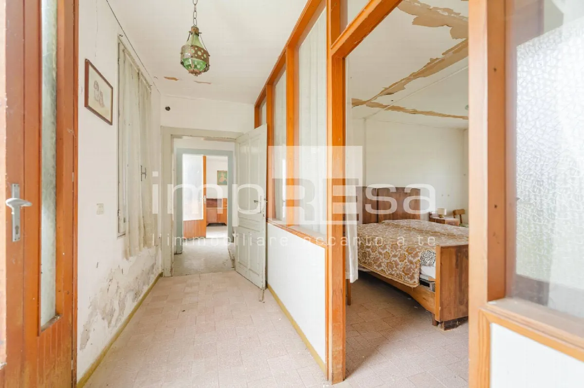 Rustico/Casale in vendita a Fontanafredda - foto 4