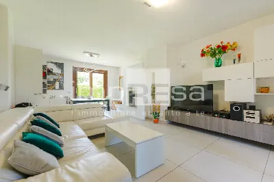 Casa Indipendente in vendita a Fontanafred... - foto 1