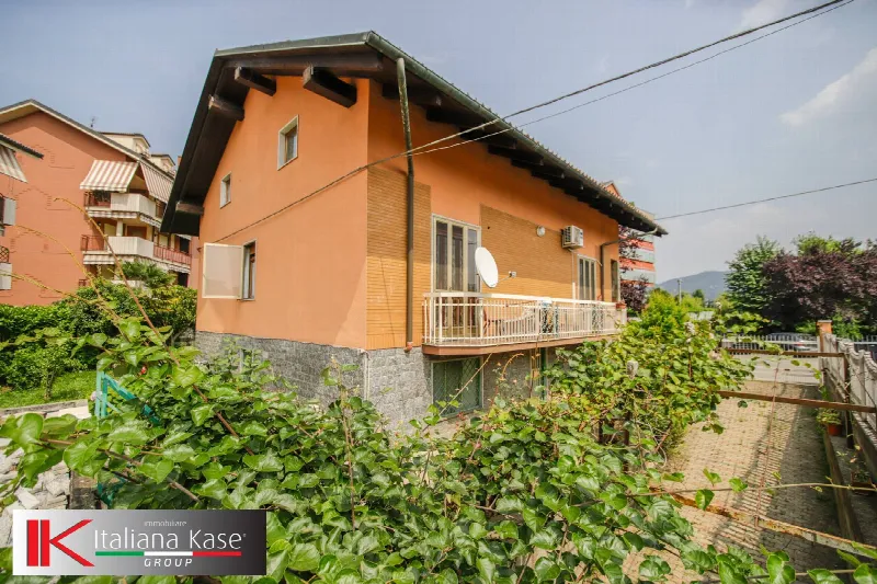 Villa in vendita a San Mauro Torinese - foto 1