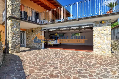 Villa in vendita a Carnago - foto 5