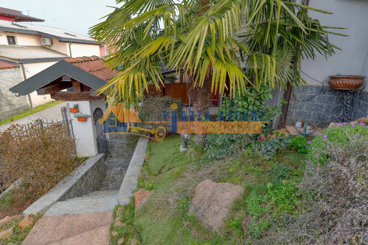 Villa in vendita a Carnago - foto 3