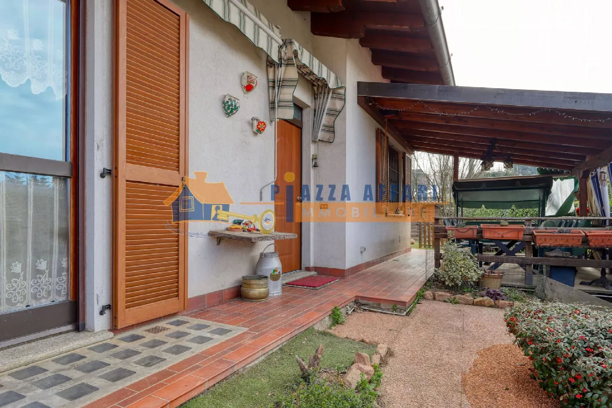 Villa in vendita a Carnago - foto 4