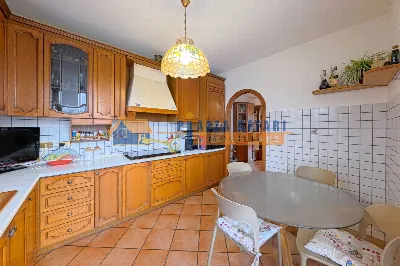 Villa in vendita a Carnago - foto 9
