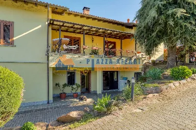 Villa a Cassano Magnago