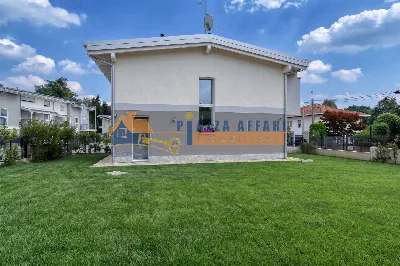 Villa in vendita a Solbiate Arno - foto 7