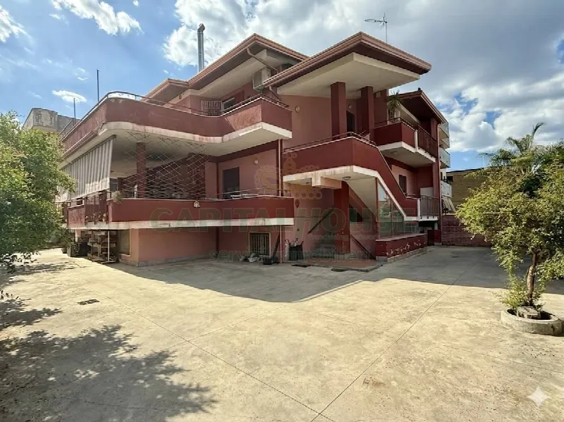 Villa in vendita a Castello di Cisterna - foto 1
