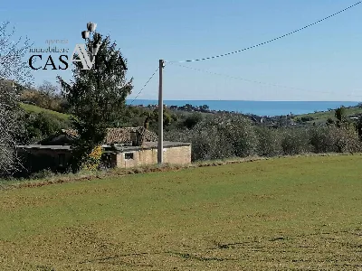 Rustico/Casale a Acquaviva Picena
