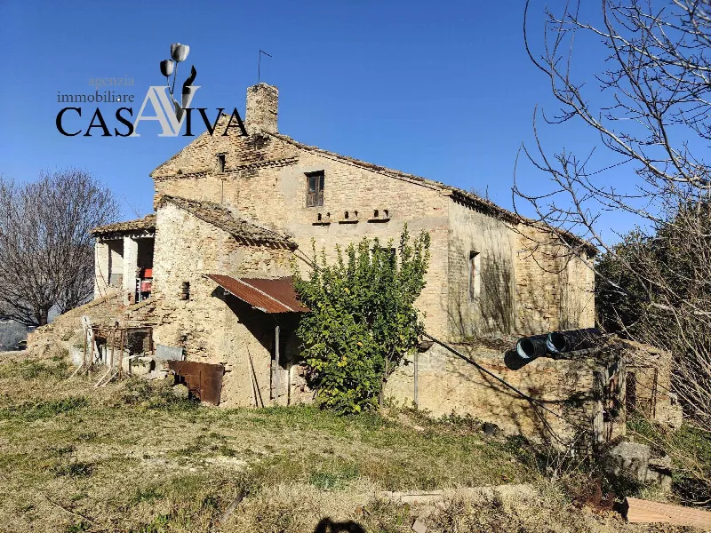 Rustico/Casale in vendita ad Acquaviva Picena - foto 1