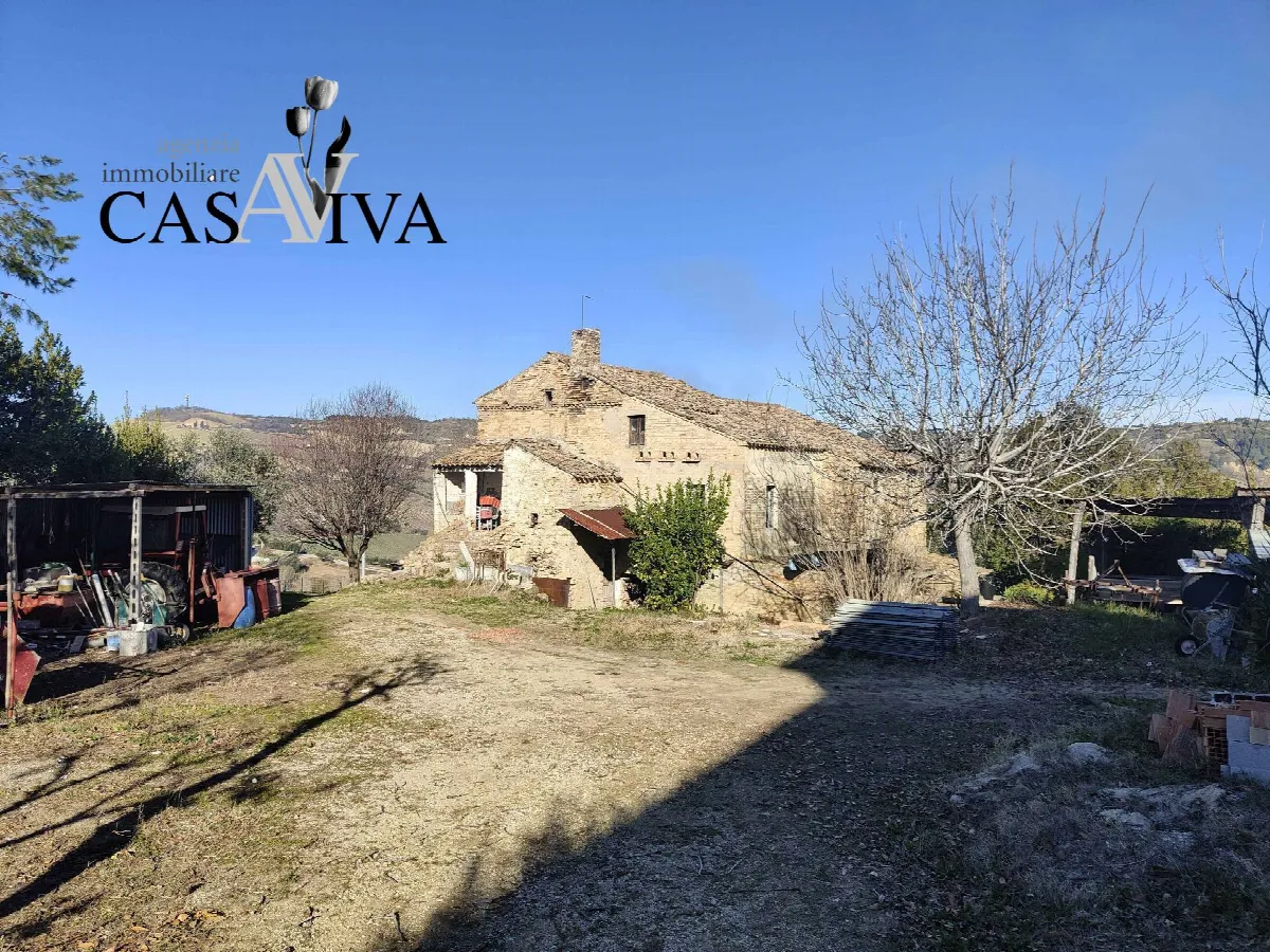 Rustico/Casale in vendita ad Acquaviva Picena - foto 2