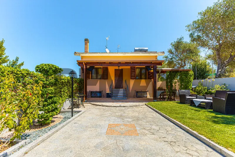 Casa Indipendente in vendita a Sassari, Buddi Buddi, San Camillo - foto 1