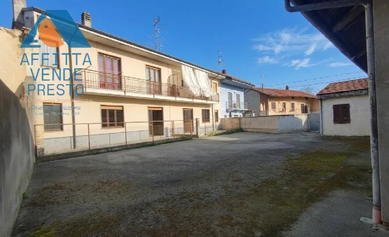 Casa Indipendente in vendita a Rondissone - foto 1