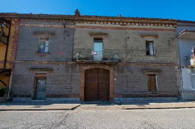 Rustico/Casale in vendita a Carinola - foto 2