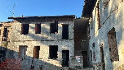 Rustico/Casale in vendita a Castellanza - foto 2