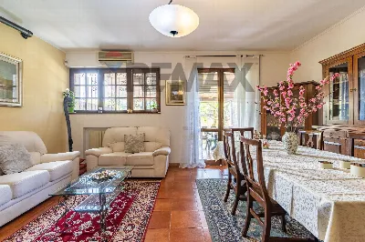 Villa in vendita a Nova Milanese - foto 1