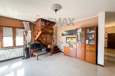 Casa Indipendente in vendita a Settimo Mil... - foto 8