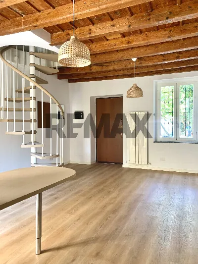 Casa Indipendente in vendita a Monza, Via ... - foto 1