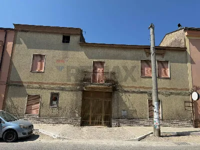 Casa Indipendente in vendita a Carinola - foto 2