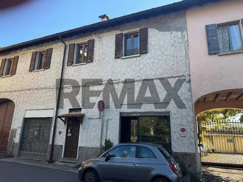 Casa Indipendente in vendita a Meda - foto 1