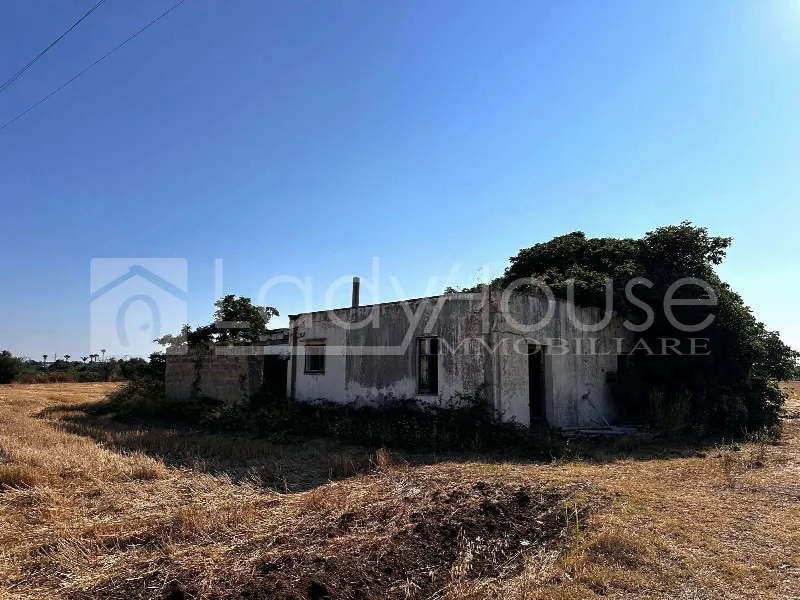 Villa in vendita a Alezio - foto 1