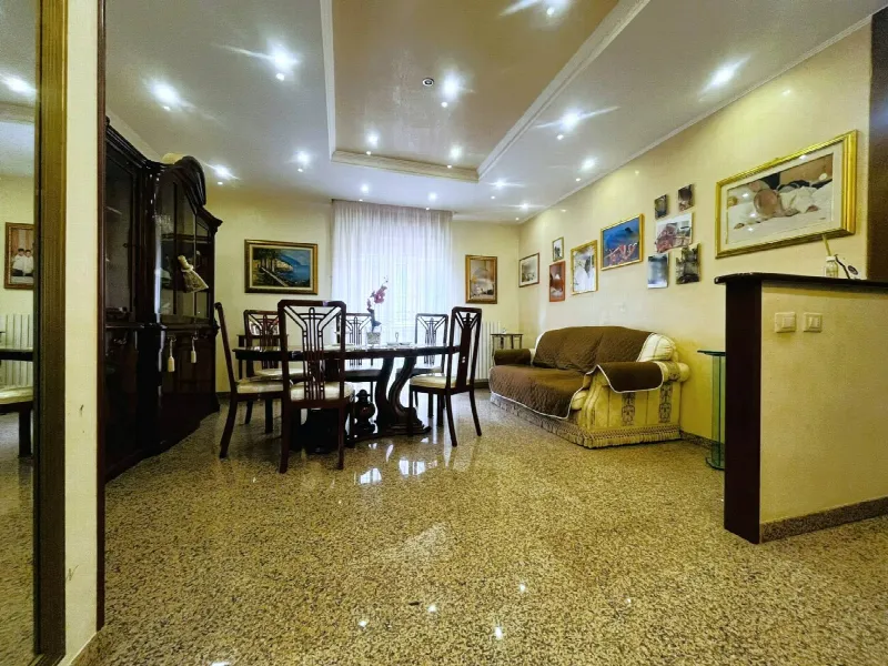 Casa Indipendente in vendita a Lucera - foto 1