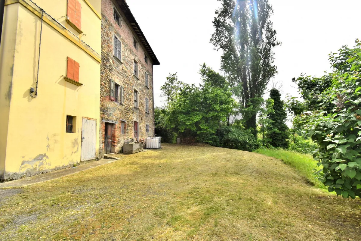 Casa Indipendente in vendita a Fornovo di Taro - foto 4