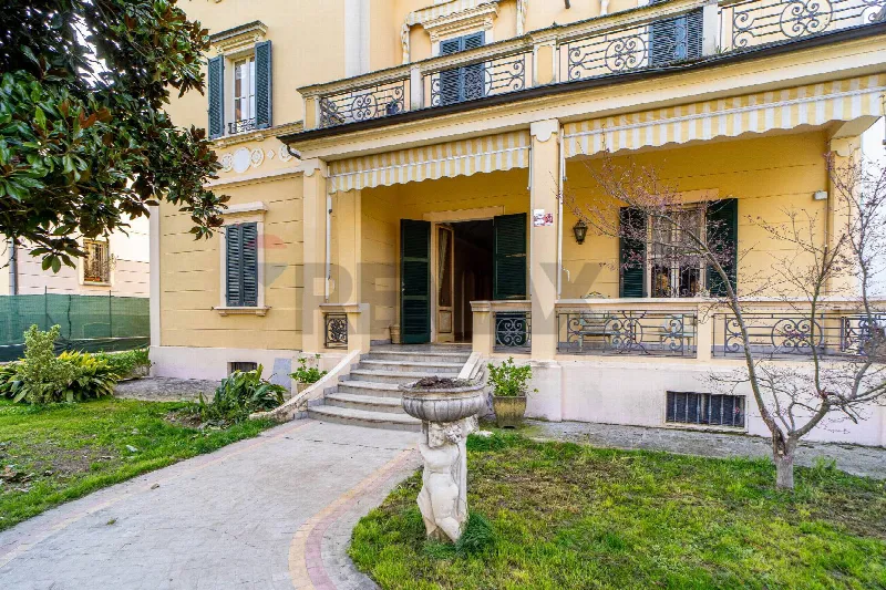 Casa Indipendente in vendita a Collecchio - foto 1