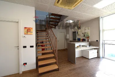 Ufficio in vendita a Parma, San lazzaro, c... - foto 2