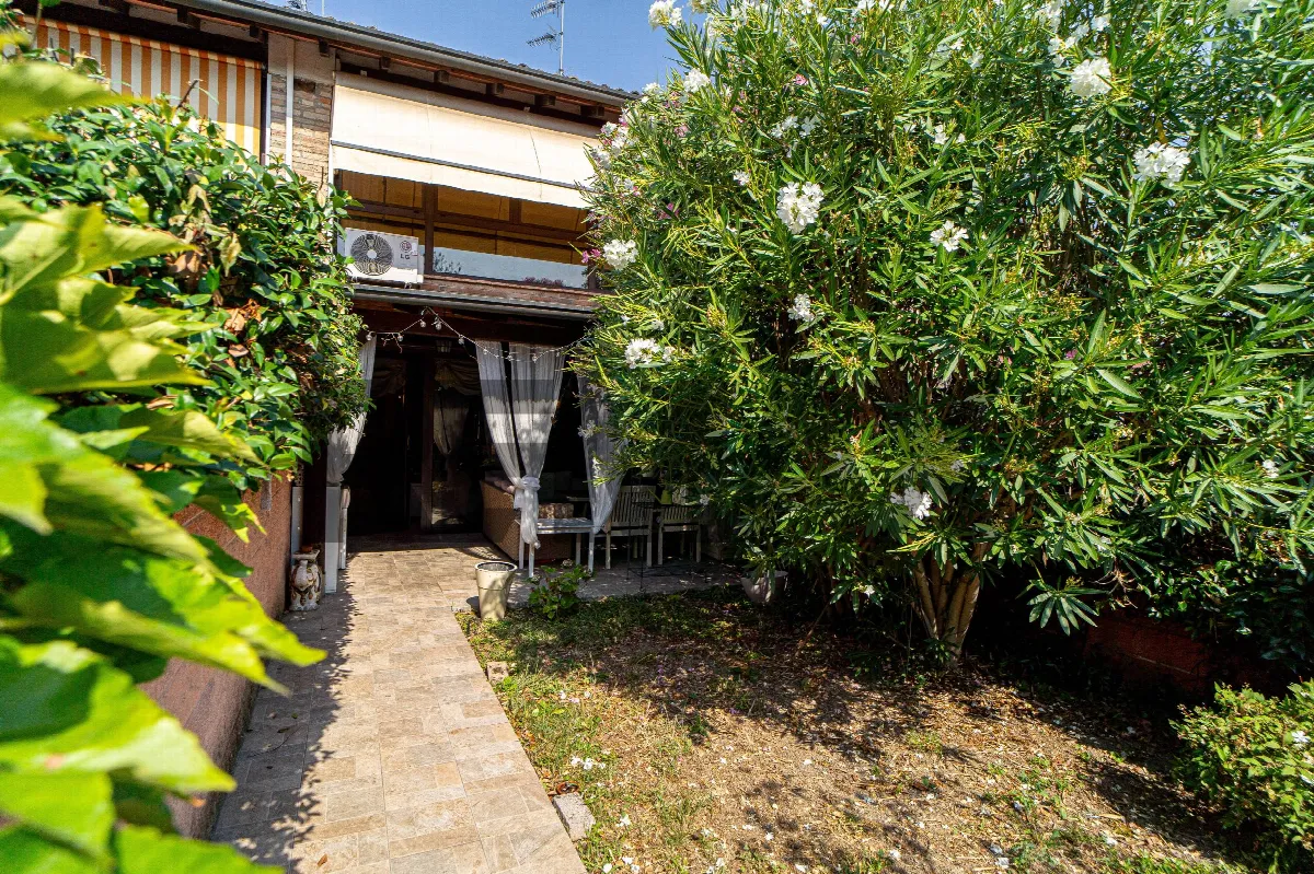 Villa in vendita a Parma, San Leonardo, Paradigna - foto 3