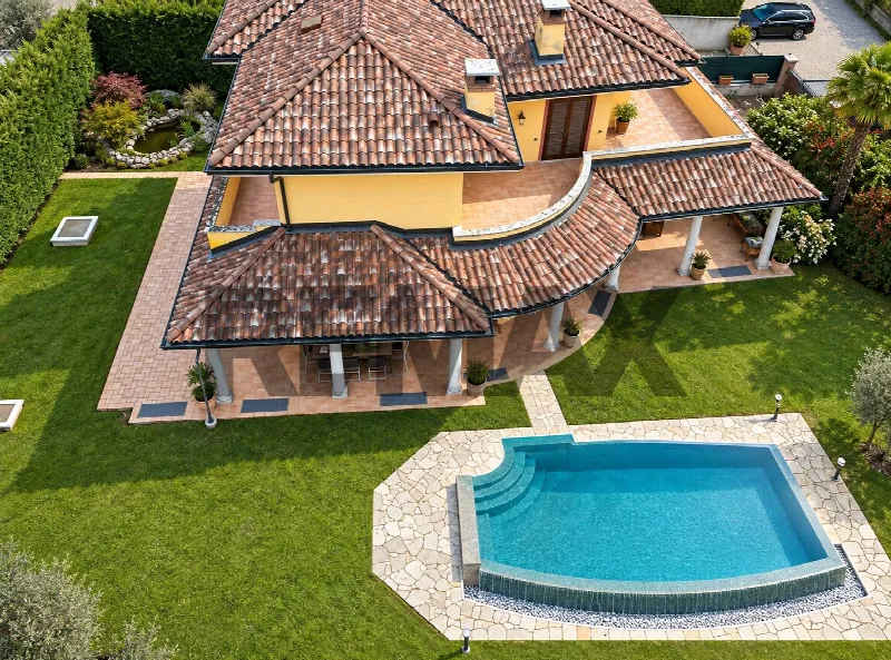 Villa in vendita a Grignasco - foto 1