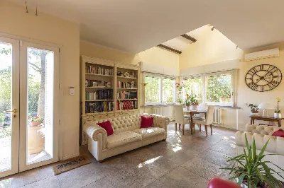 Villa in vendita a Pesaro, Mare, Porto, Ba... - foto 1