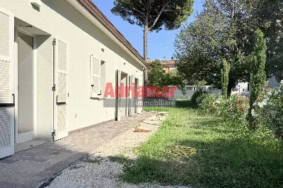 Villa in vendita a Pesaro, Mare, porto, ba... - foto 2