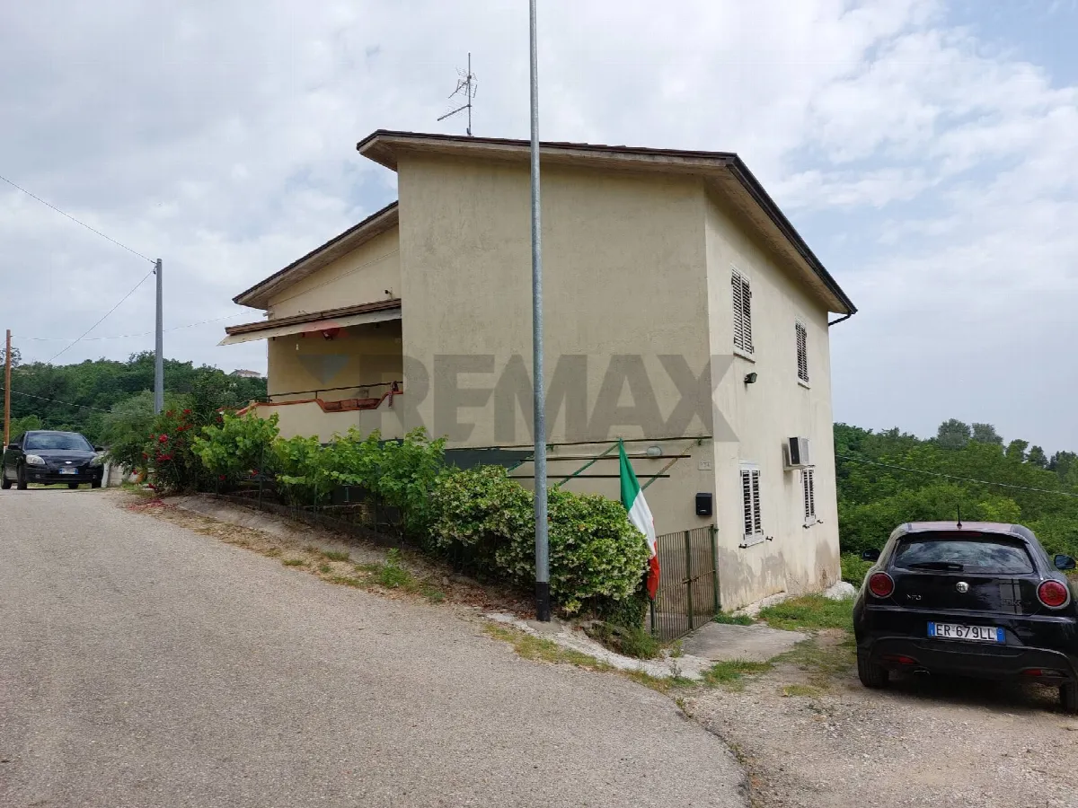 Villa in vendita a San Leucio del Sannio - foto 2