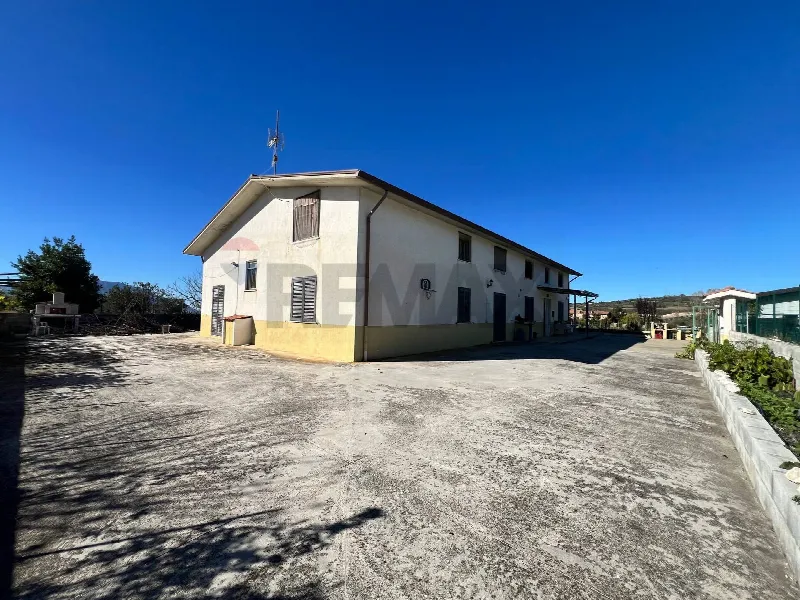 Casa Indipendente in vendita a Fragneto Monforte - foto 1