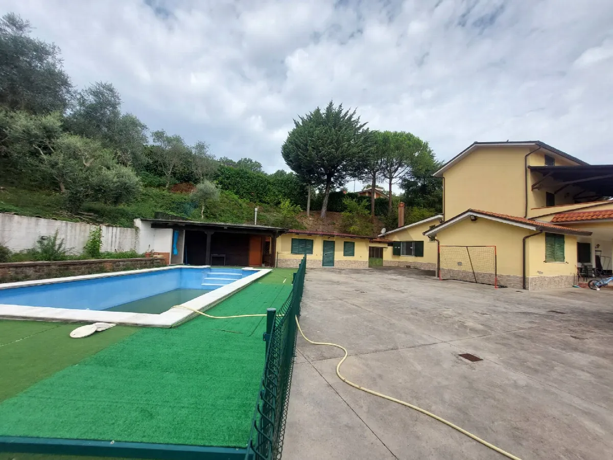 Villa in vendita a Ceppaloni - foto 5