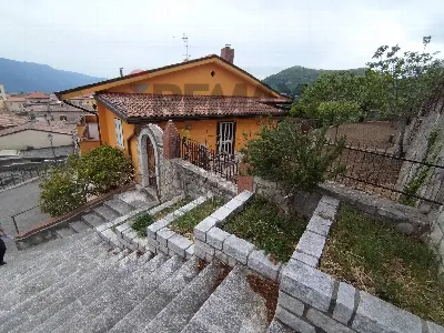 Casa Indipendente in vendita a San Lupo - foto 3