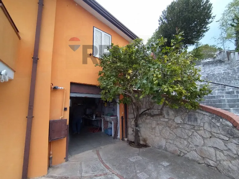 Casa Indipendente in vendita a San Lupo - foto 5