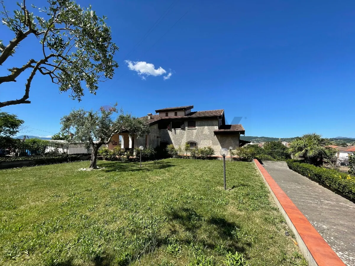 Villa in vendita ad Amorosi - foto 4